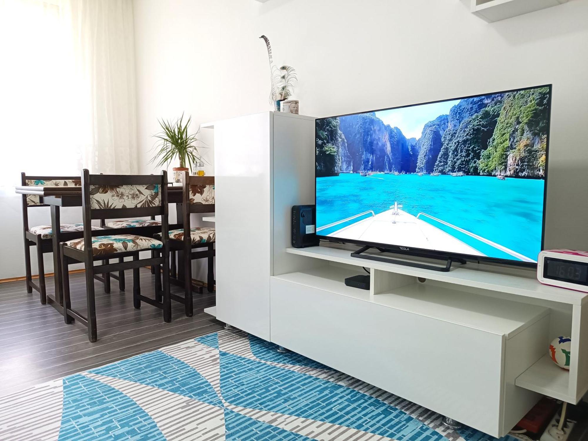 Flamingo 365 - Near City Center With Free Parking Sarajevo Exterior photo