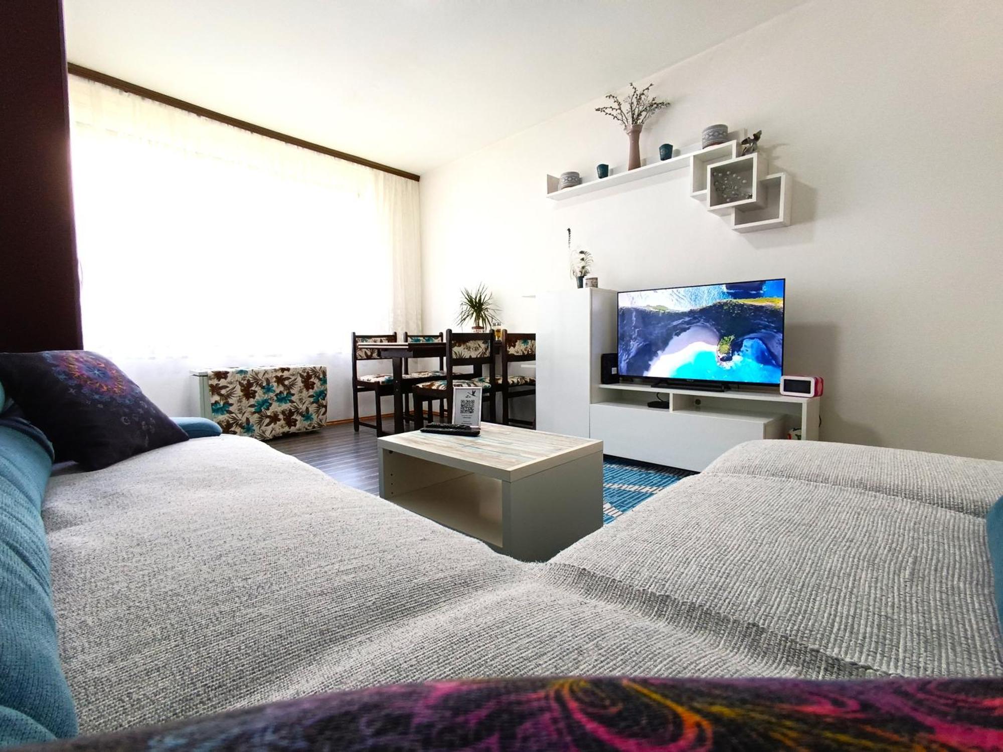 Flamingo 365 - Near City Center With Free Parking Sarajevo Exterior photo