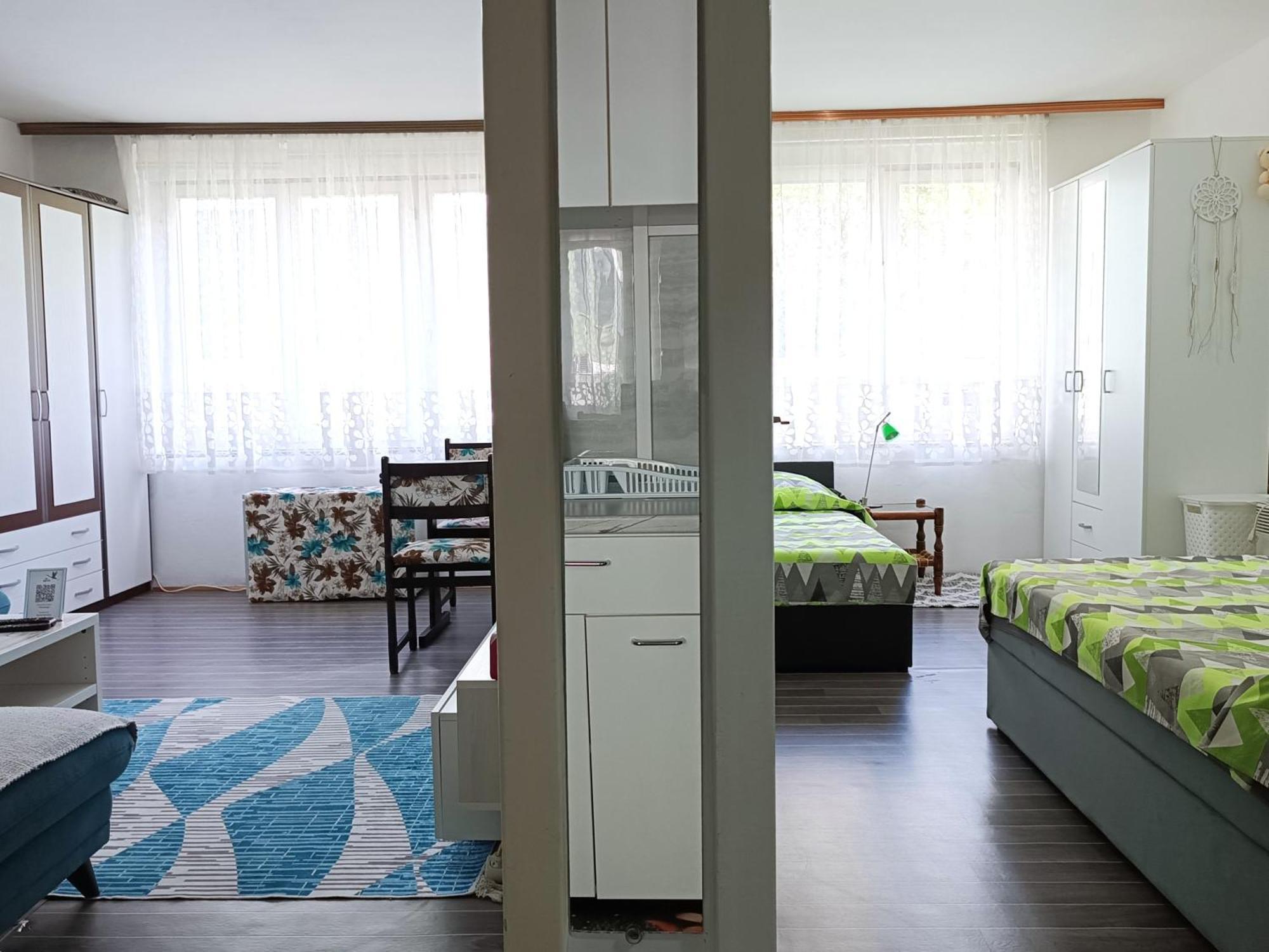 Flamingo 365 - Near City Center With Free Parking Sarajevo Exterior photo